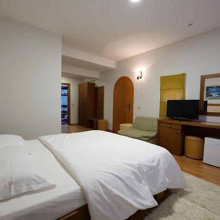 Dukat Hotel Sofo מראה חיצוני תמונה