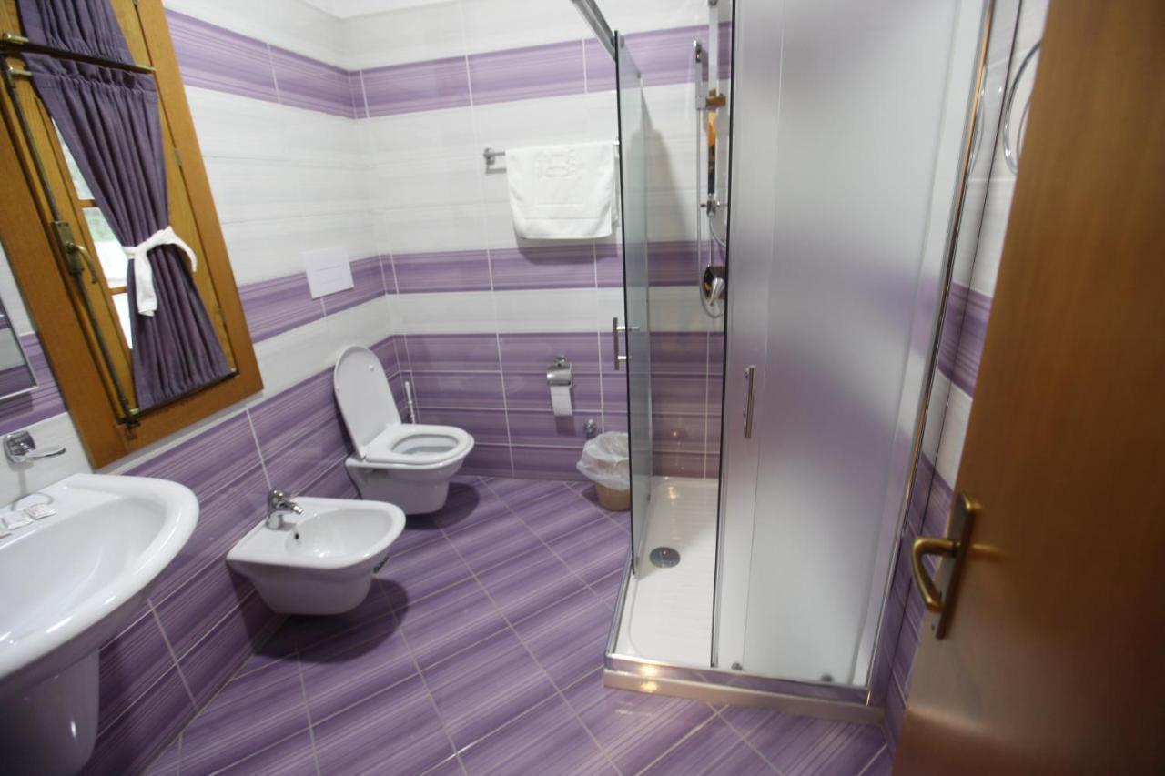 Dukat Hotel Sofo מראה חיצוני תמונה