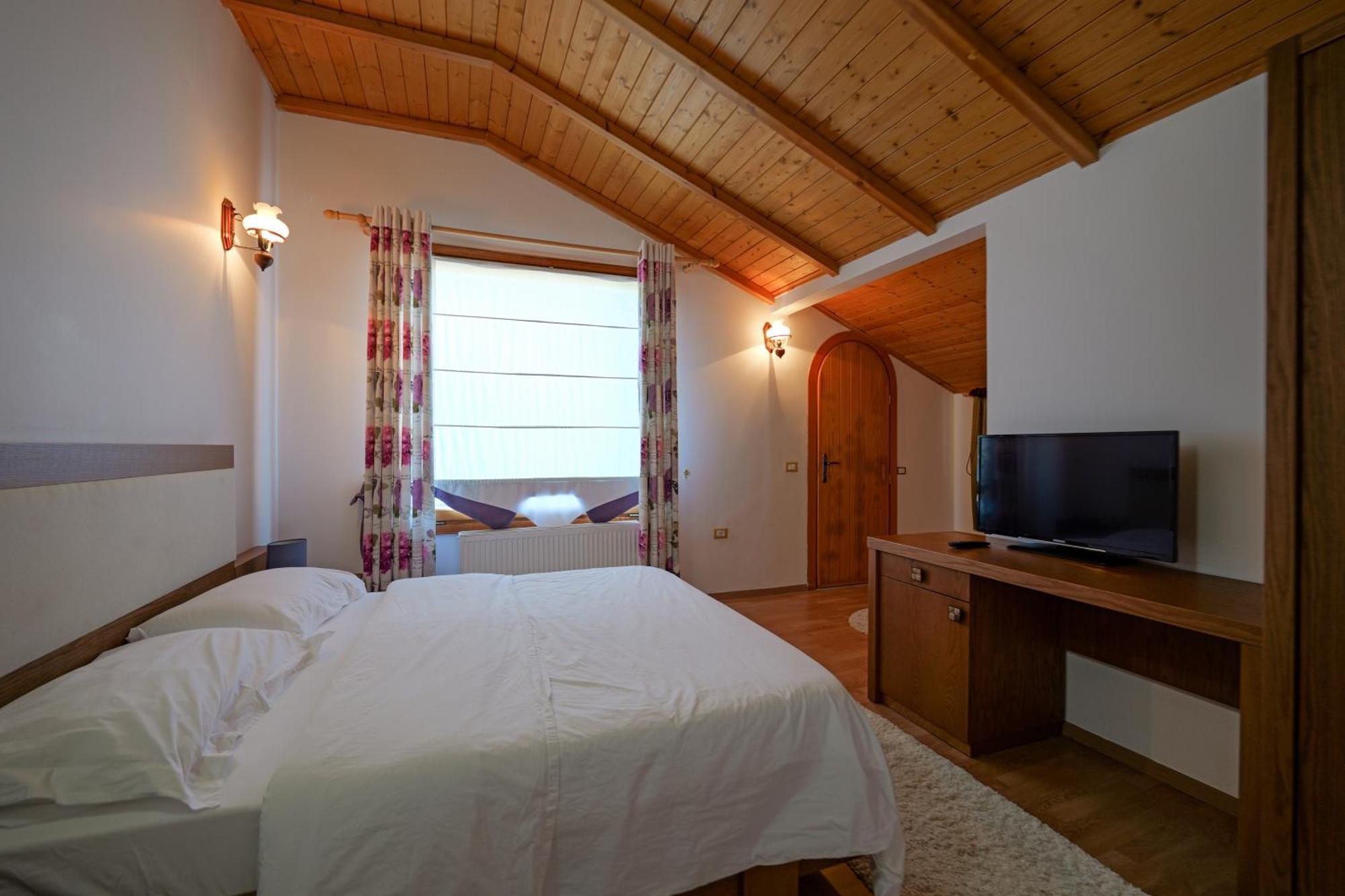 Dukat Hotel Sofo מראה חיצוני תמונה